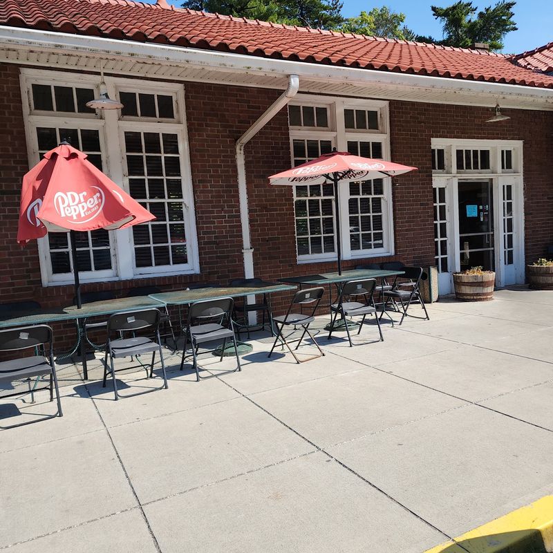 Eating Outside On The Old Train Platform