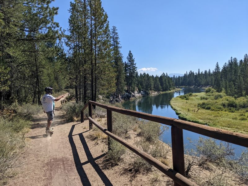Fall River Trail, LaPine State Park