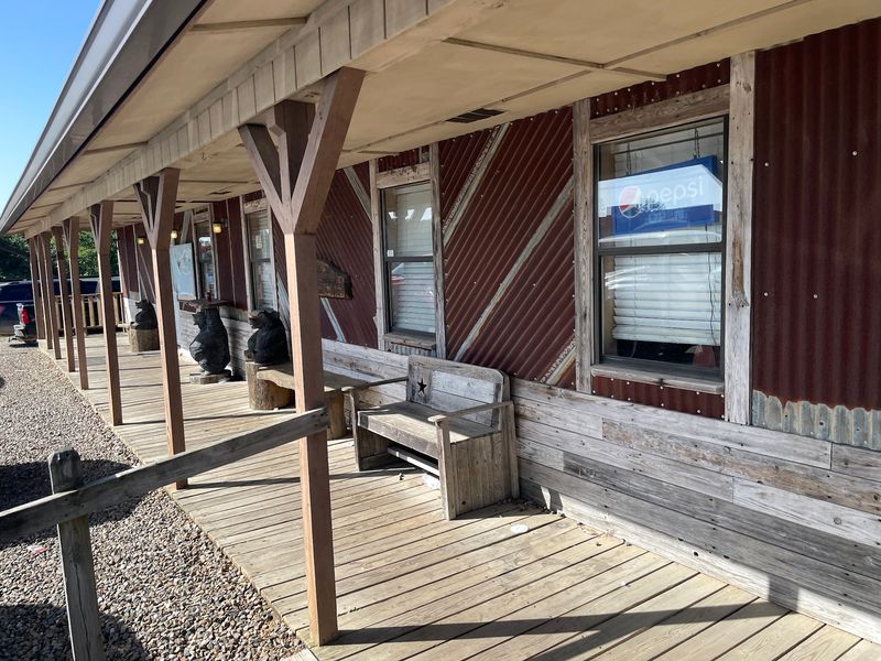 Finding The Place Along Highway 259