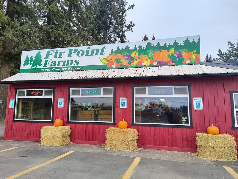 Fir Point Farms, Aurora