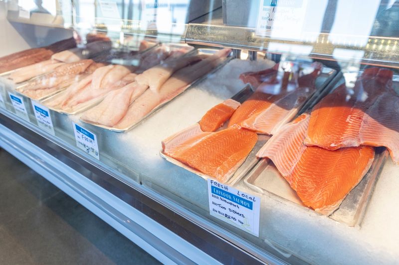 Fish Sourced Straight From Oregon Boats Fish Sourced Straight From Oregon Boats