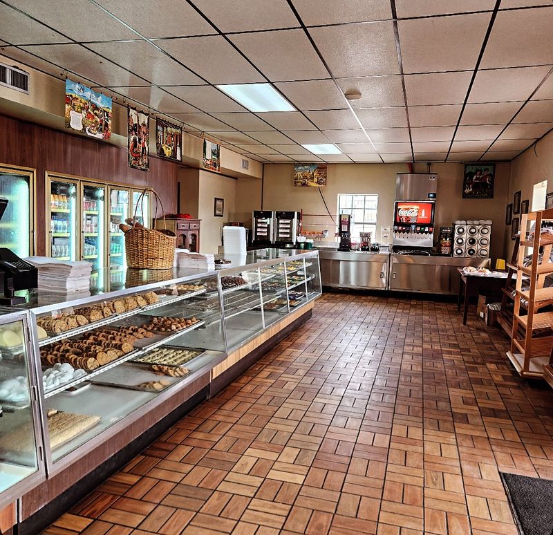 Fresh Doughnuts, Kolaches, and the Simple Pleasures on the Menu