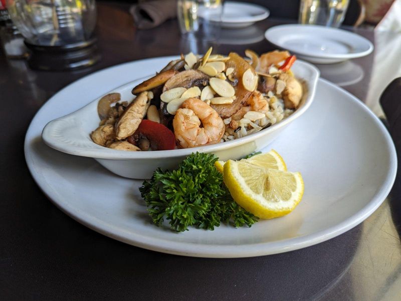 Fresh Seafood Dishes That Bring Coastal Flavor Inland Fresh Seafood Dishes That Bring Coastal Flavor Inland