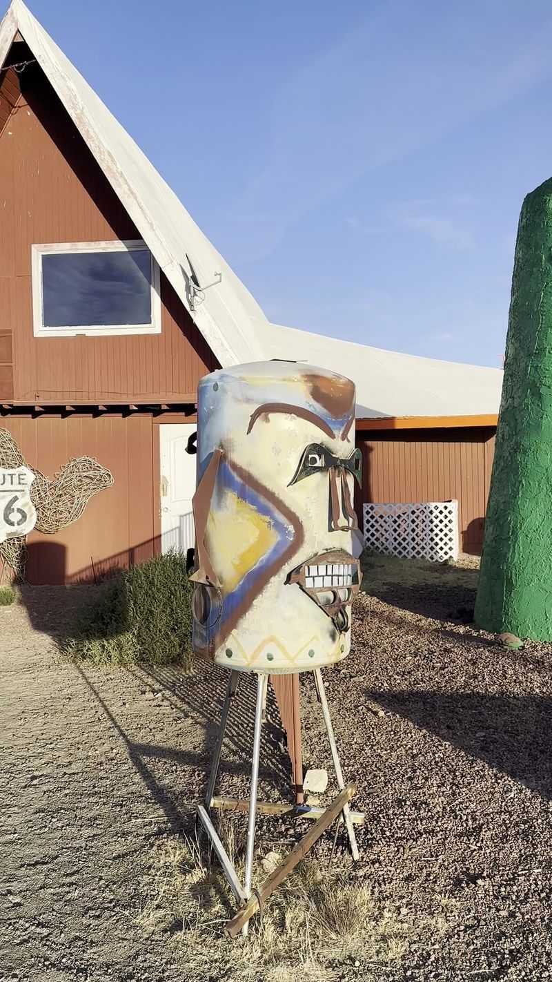 Giganticus Headicus, Kingman