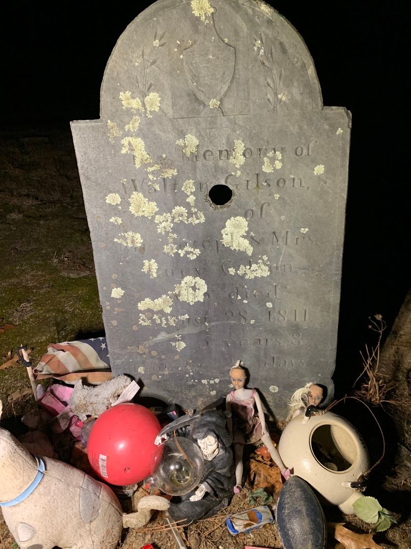Gilson Road Cemetery, Nashua