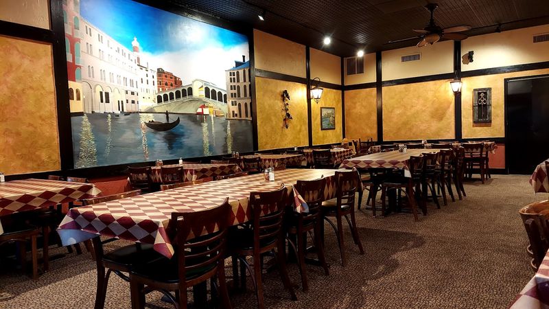 Giovanni's Italian Restaurant, Beaverton Giovanni's Italian Restaurant, Beaverton
