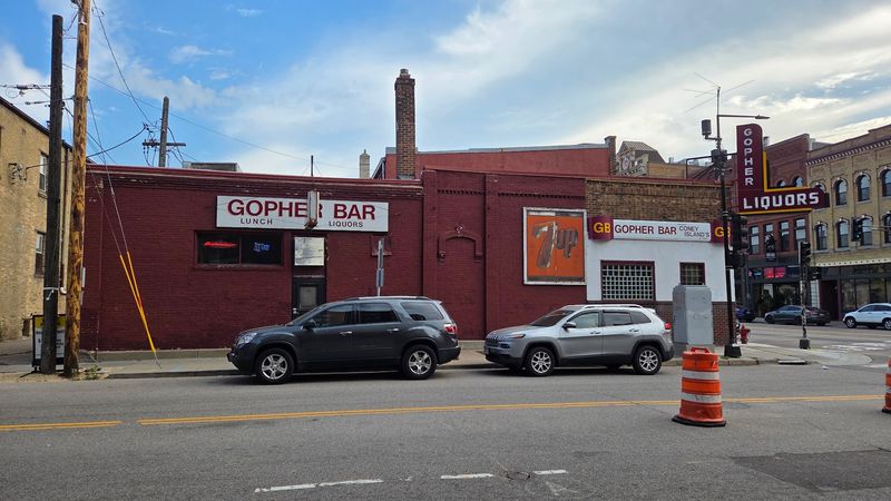 Gopher Bar