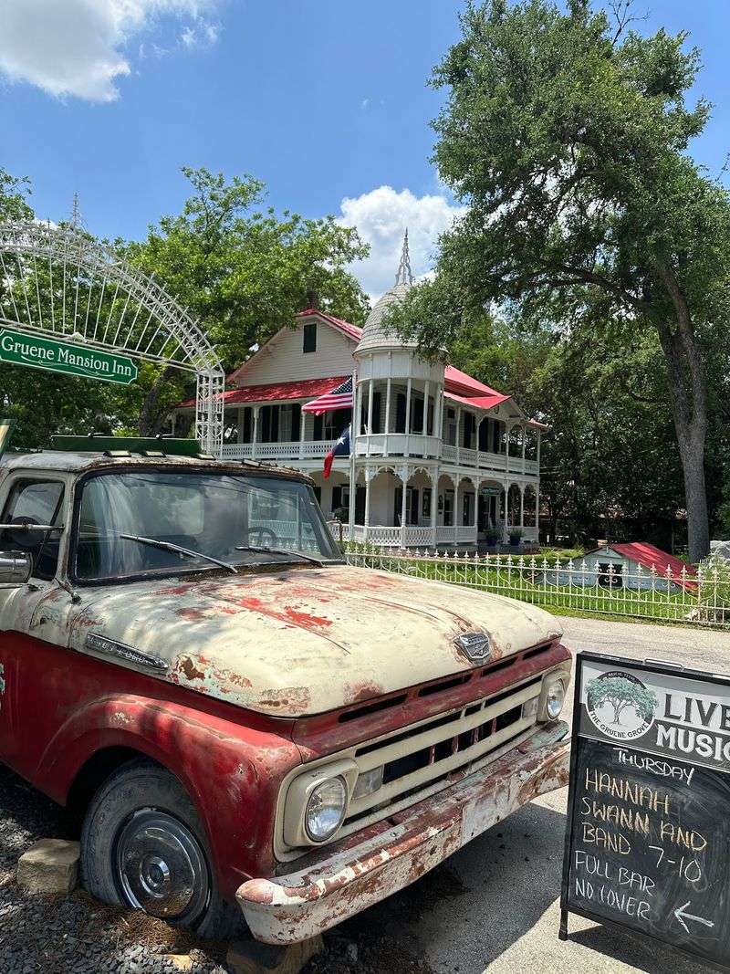 Gruene
