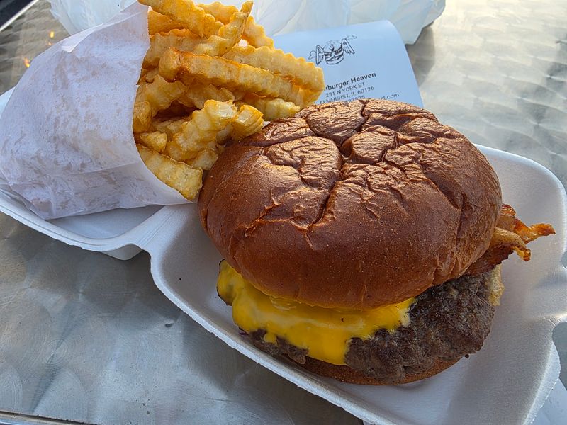 Hamburger Heaven, A Classic That Never Goes Out of Style Hamburger Heaven, A Classic That Never Goes Out of Style