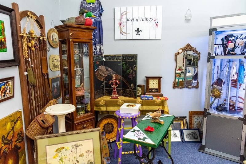 Handmade, Vintage, and Downright Addictive Handmade, Vintage, and Downright Addictive