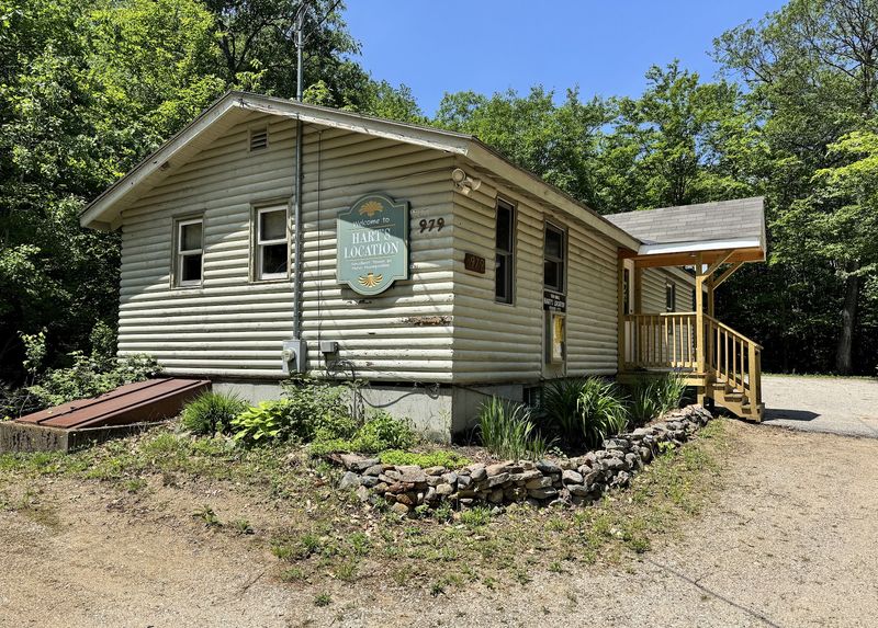 Hart's Location