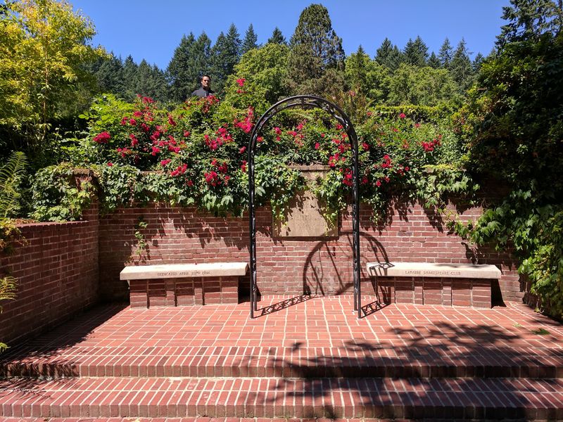 Hidden Corners Beyond the Main Beds