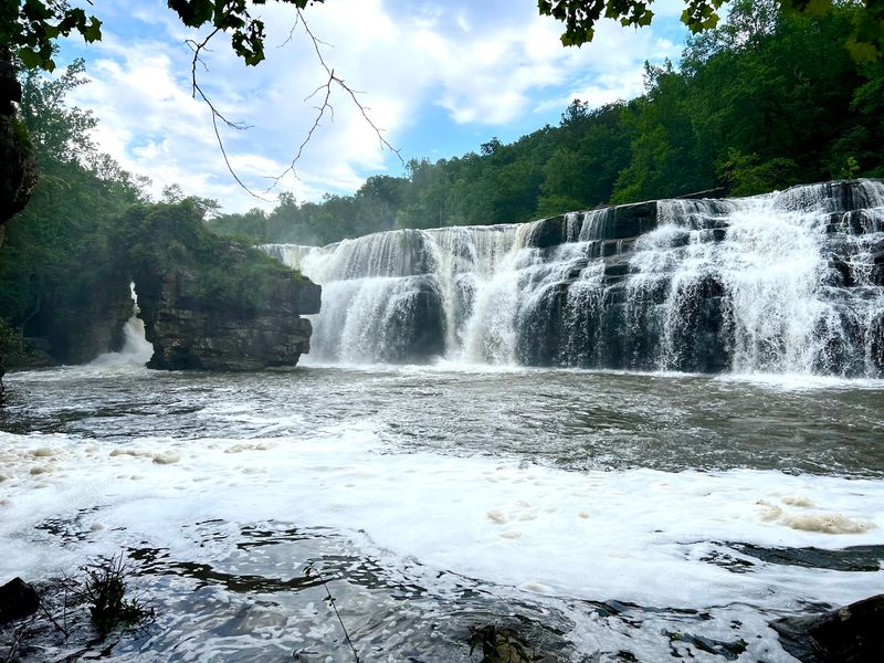 High Falls Park, Grove Oak