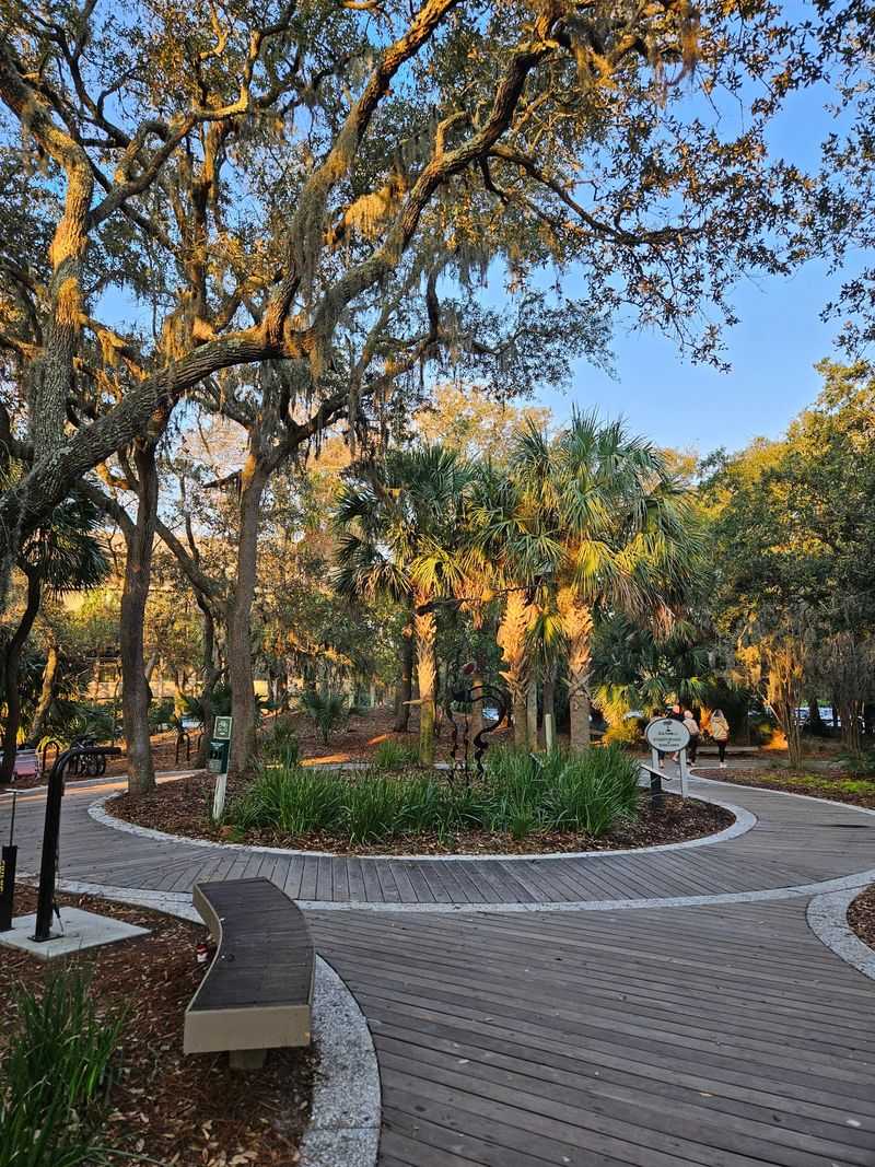 Hilton Head Island, Bike Paths Under Spanish Moss Hilton Head Island, Bike Paths Under Spanish Moss