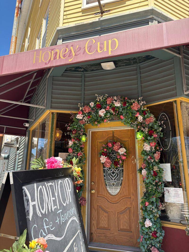 Honey Cup Cafe and Tearoom, New Hampshire Honey Cup Cafe and Tearoom, New Hampshire