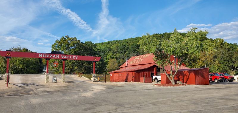 Huzzah Valley Resort