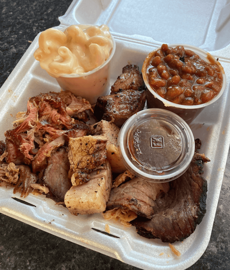 Indy Porkopolis BBQ, Savoring Smoked Perfection