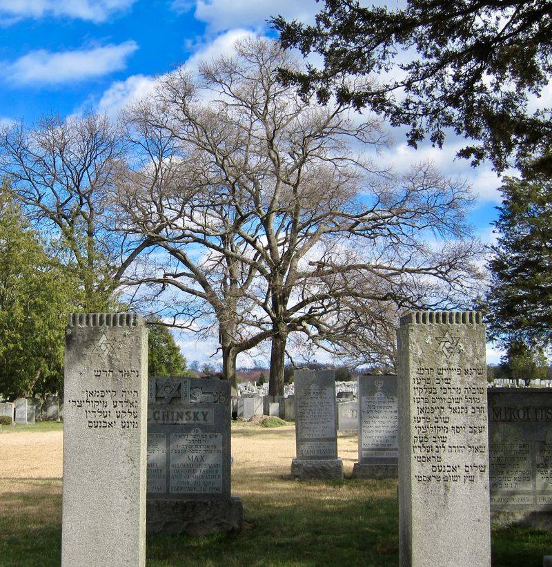 Isaac Bashevis Singer Lies Here Isaac Bashevis Singer Lies Here