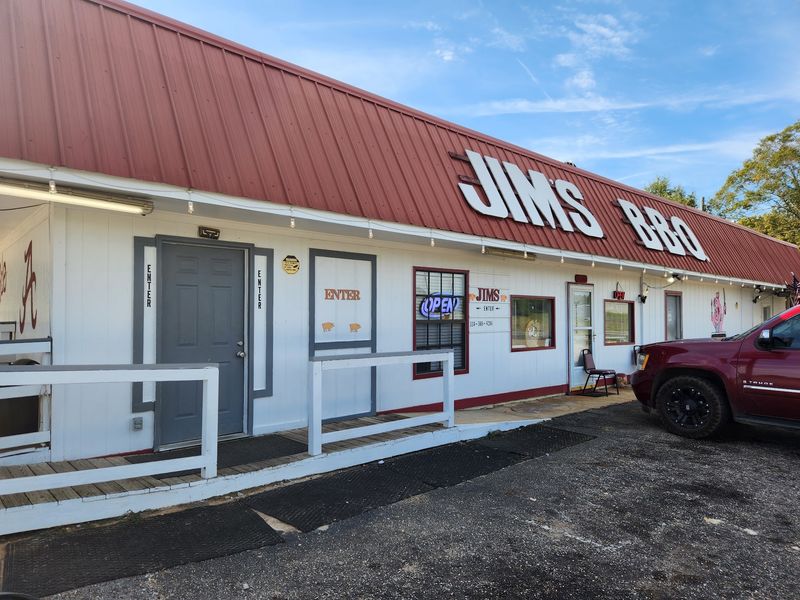 Jim's Highway 82 Barbecue, A Billingsley Road Trip Essential