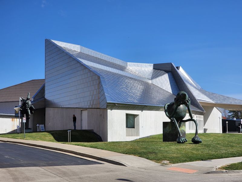 Kemper Museum of Contemporary Art Kemper Museum of Contemporary Art