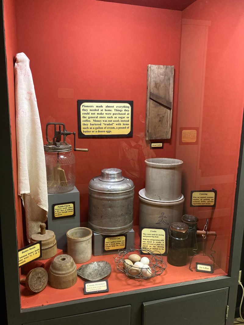Kitchen Gear From Statehood Days