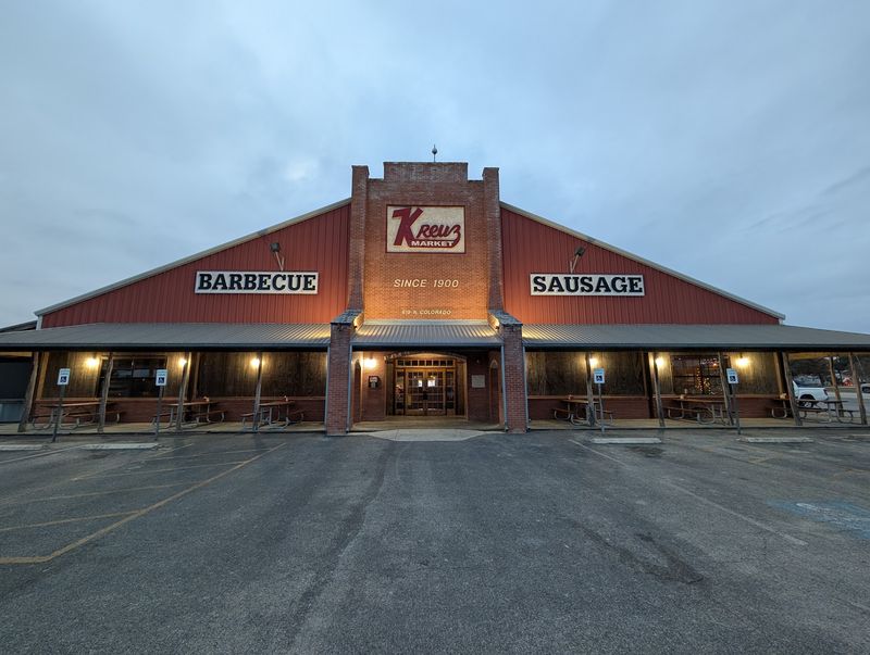 Kreuz Market, 619 N Colorado St, Lockhart, TX 78644