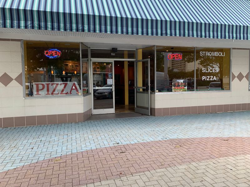 La Vera Pizzeria, Virginia Beach