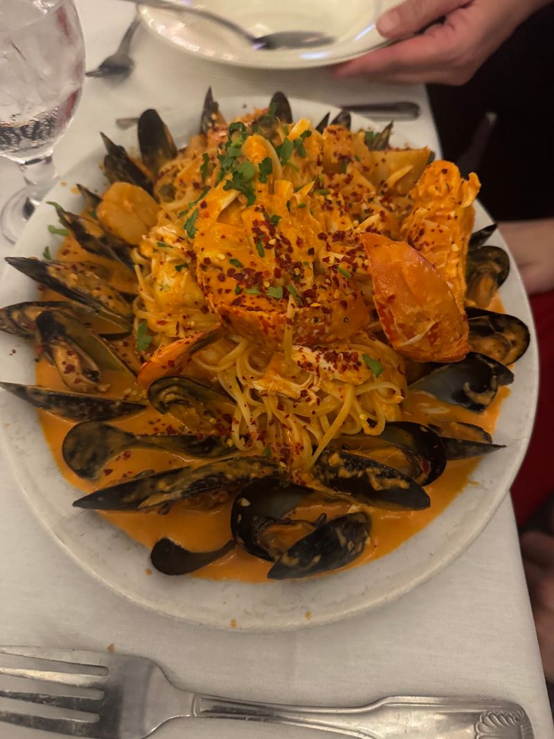 Linguini Fra Diavolo With a Bold and Savory Kick Linguini Fra Diavolo With a Bold and Savory Kick