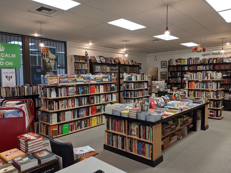 Literarity Book Shop 