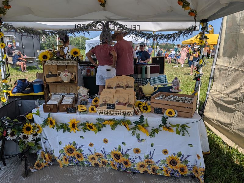 Local Vendors and Food Trucks Worth the Detour Alone Local Vendors and Food Trucks Worth the Detour Alone