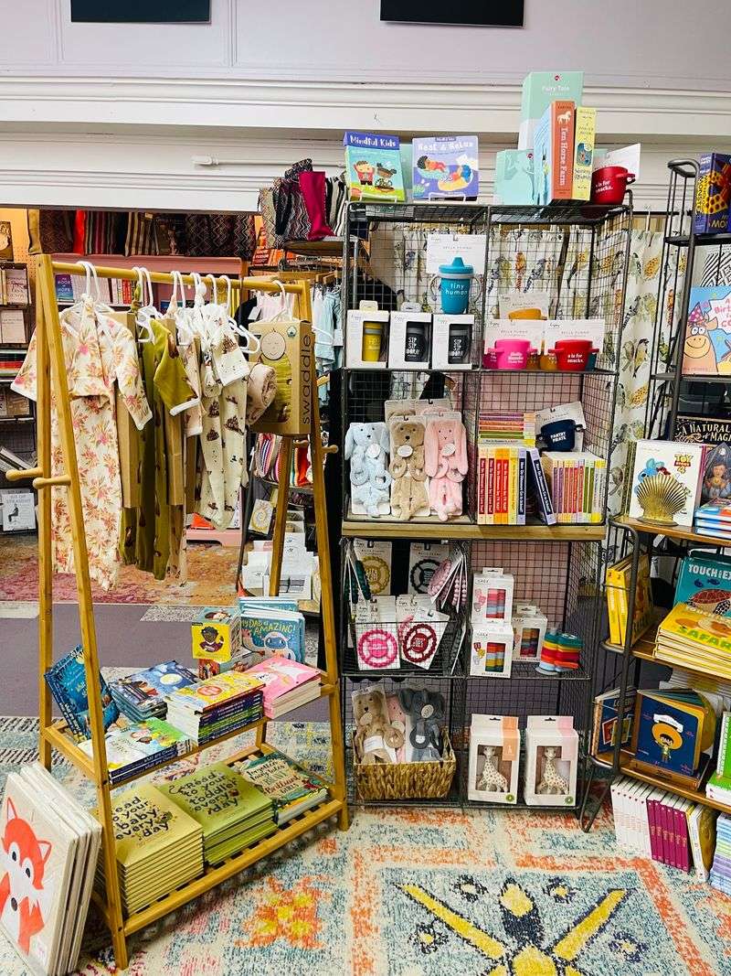 Magnolia Bookery & Gifts 