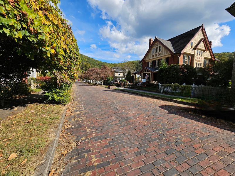Mansions Around Every Corner