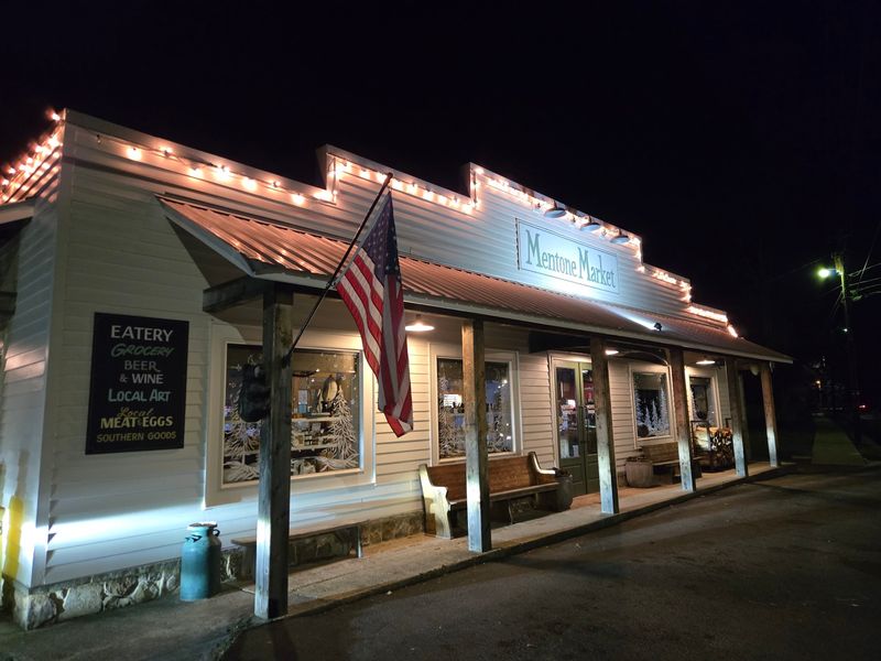 Mentone Market, A Mountain Town's Culinary Heart Mentone Market, A Mountain Town's Culinary Heart