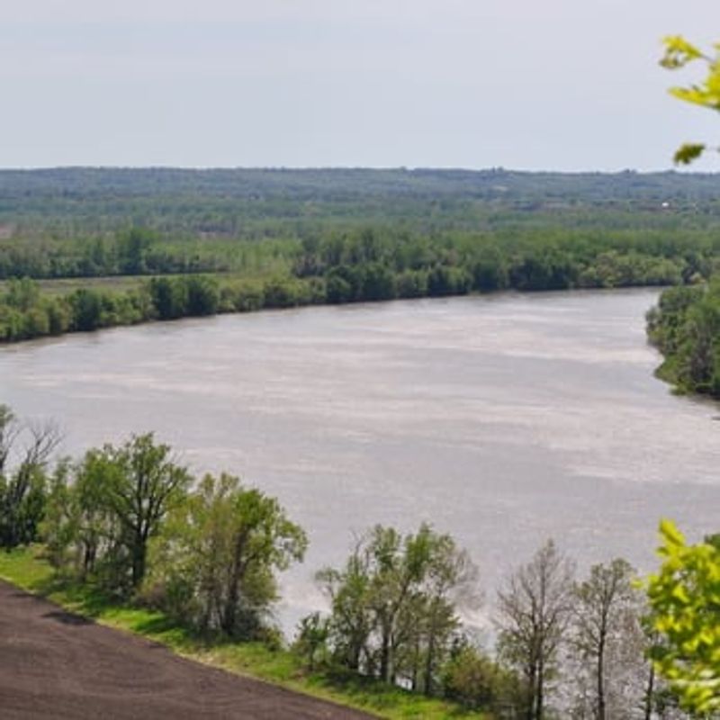 Missouri River Overlook Trail (Weston Bend State Park)