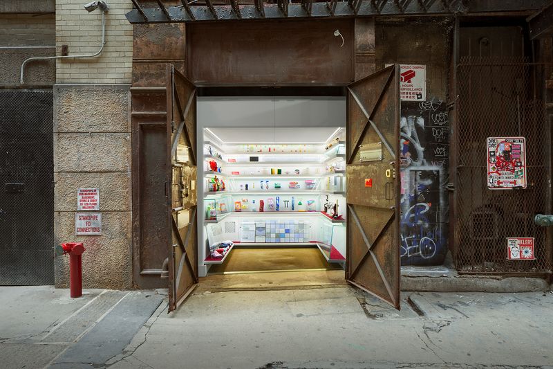 Mmuseumm, A Museum Inside a Freight Elevator