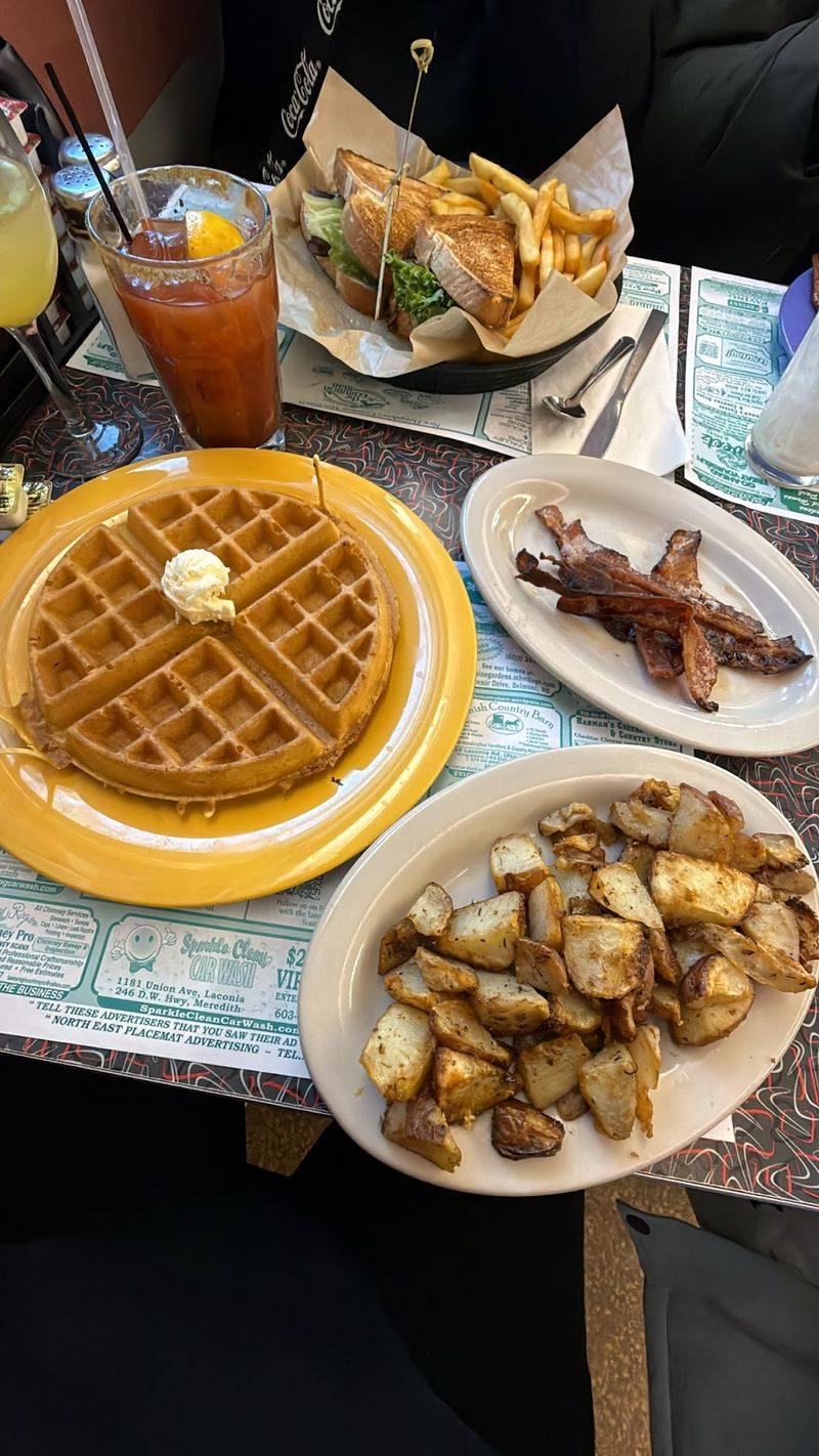 Morning Rituals and All-Day Energy at Tilt'n Diner Morning Rituals and All-Day Energy at Tilt'n Diner