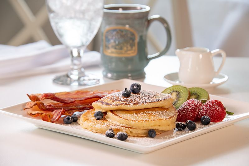 Mornings Here Are a Whole Culinary Event Mornings Here Are a Whole Culinary Event