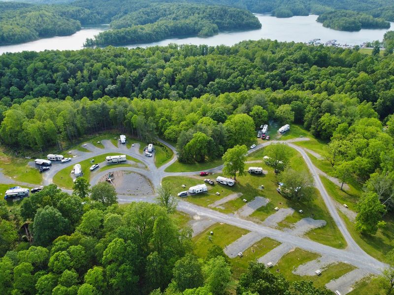 Mountain Lake Campground & Cabins