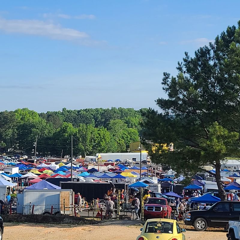 Mountain Top Flea Market, Attalla
