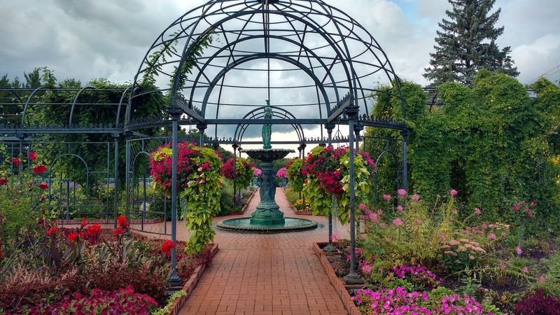 Munsinger and Clemens Gardens, St. Cloud
