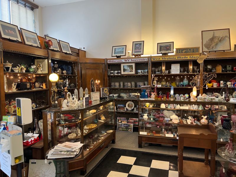 Original Fixtures, Endless Treasures