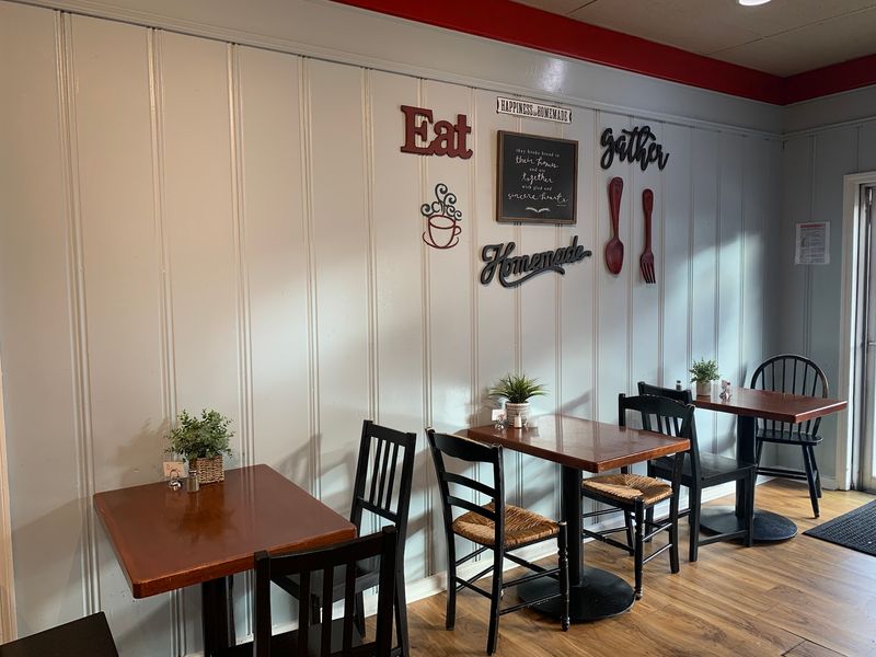 Our Recipes Cafe, Halethorpe