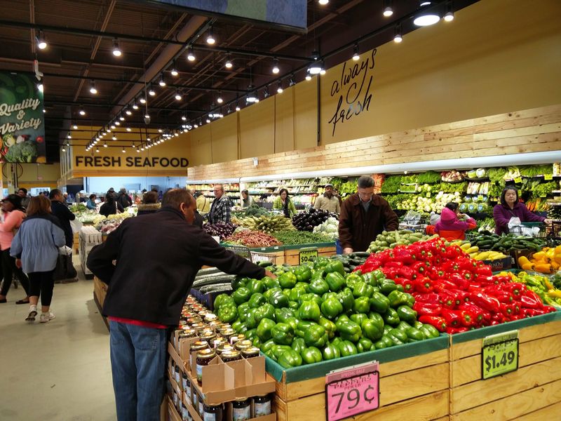 Over 40,000 Square Feet of Groceries Over 40,000 Square Feet of Groceries