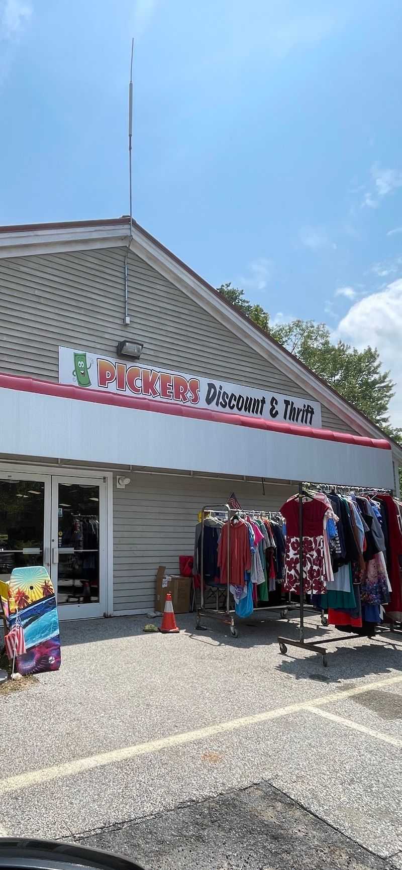 Pickers Discount and Thrift, Londonderry Pickers Discount and Thrift, Londonderry