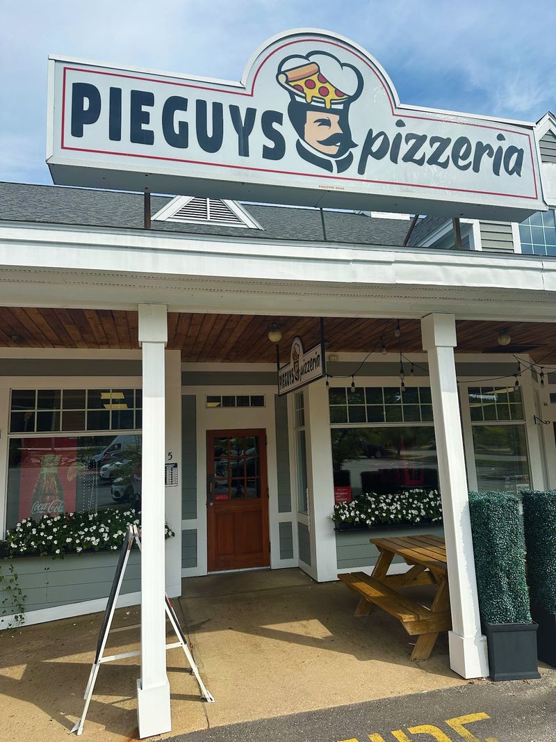 Pie Guys Pizzeria in Meredith
