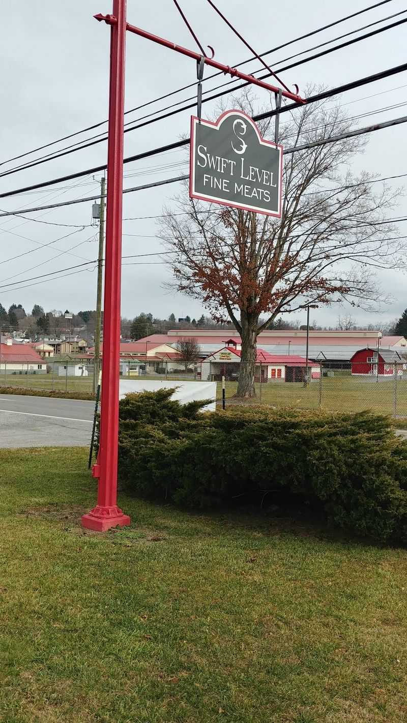 Plan Your Visit to Lewisburg Plan Your Visit to Lewisburg