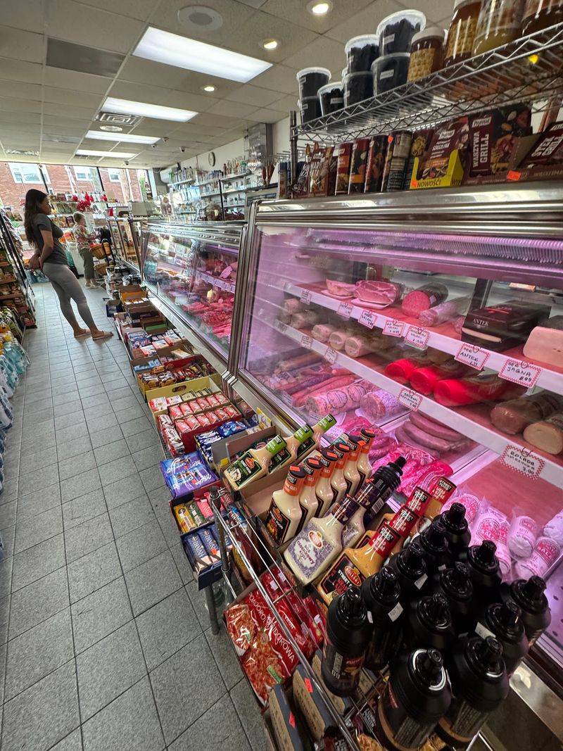 Polonia Delicatessen, Clifton