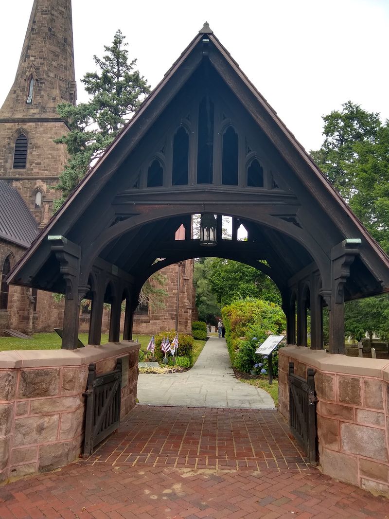 Practical Tips for Your Visit to St. Mary's