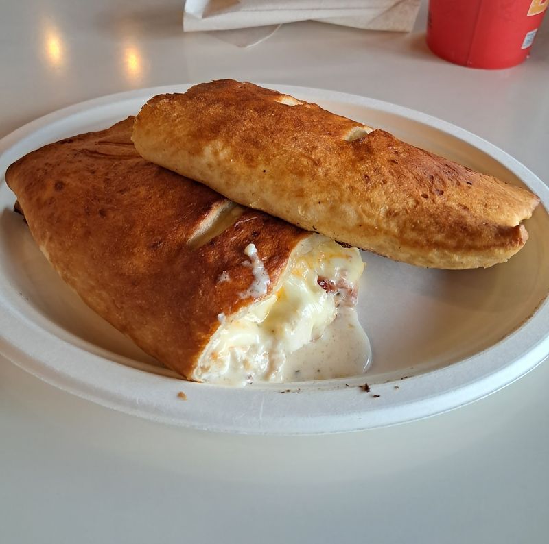 Pretzel Pockets Stuffed With Meat and Cheese Are the Real Stars Pretzel Pockets Stuffed With Meat and Cheese Are the Real Stars