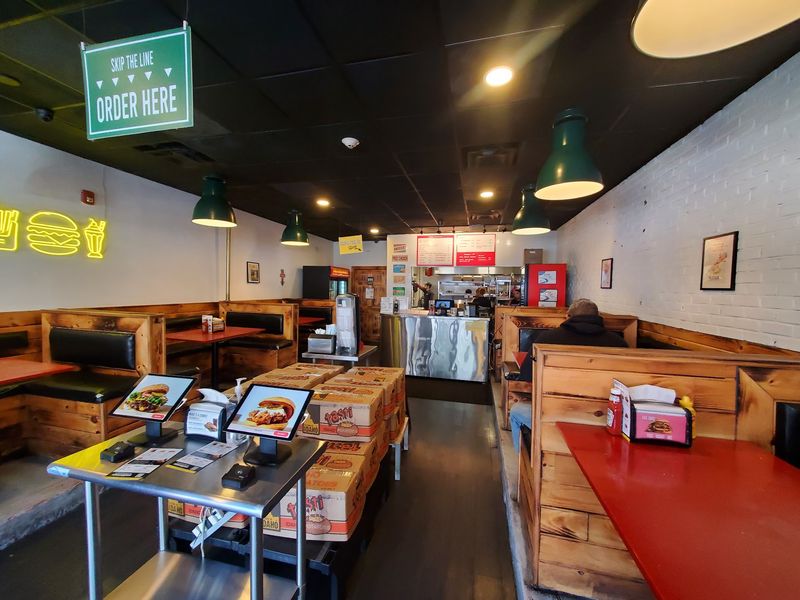 Quick Service, Touch Screens, And Takeout Done Right Quick Service, Touch Screens, And Takeout Done Right